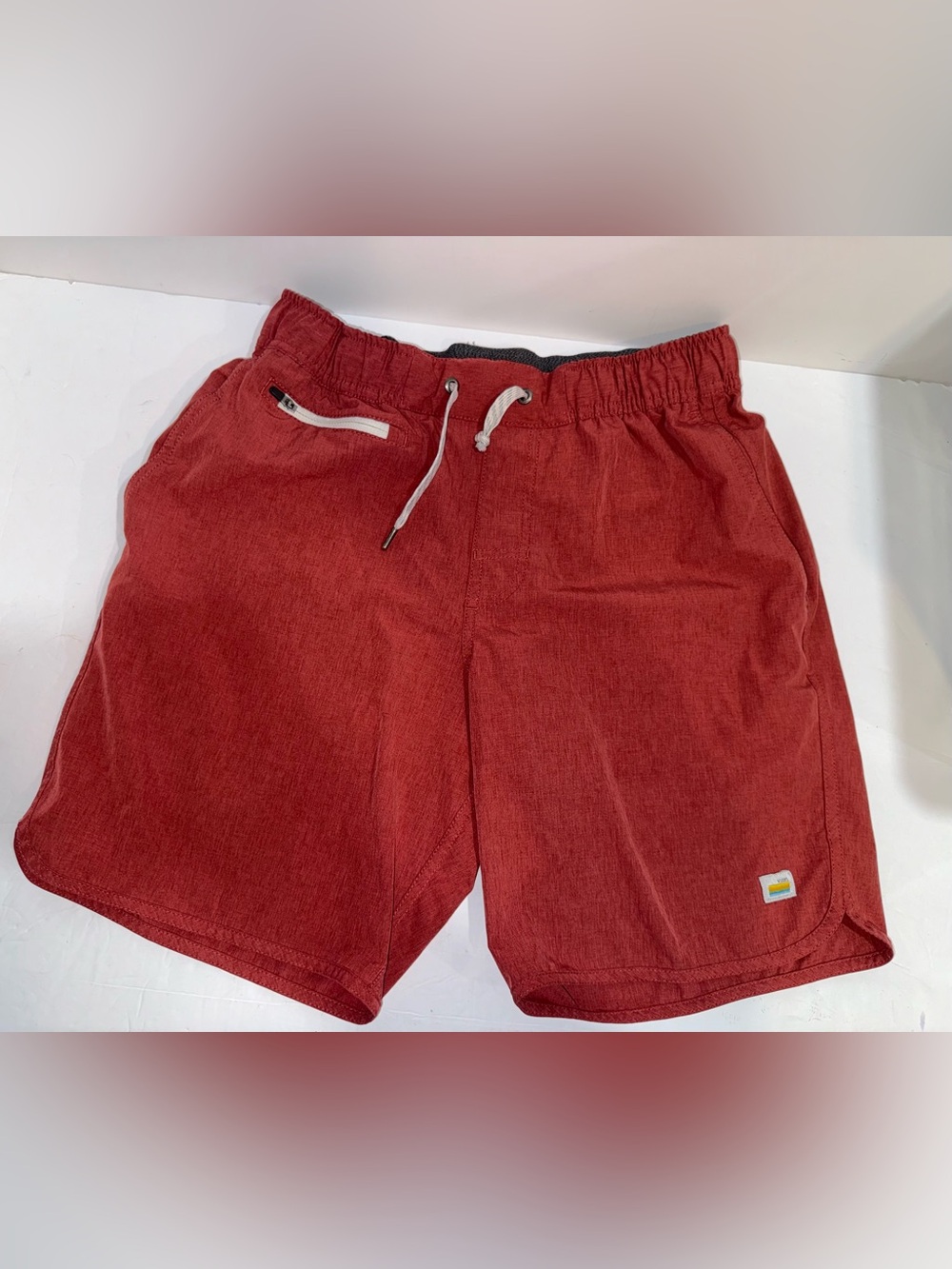 Men’s Vuori Drawstring Shorts